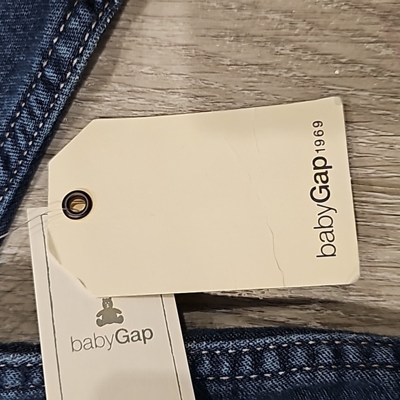 NWT Baby Gap button down shirt - Picture 3 of 8